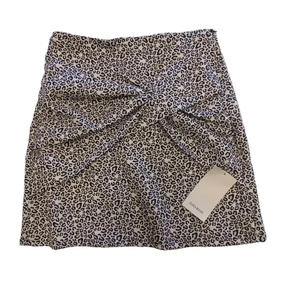 Zara Mini  Cheetah Print Stretchy Skirt Size XS - Picture 1 of 9